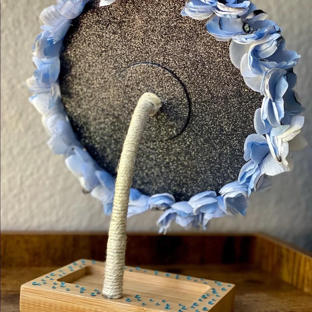Handmade decorative make up mirror